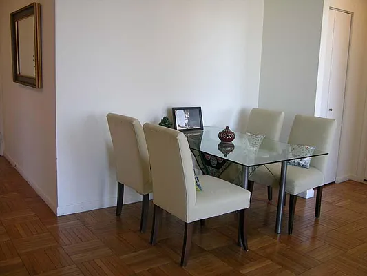 Sold by Sotheby's International Realty | media 3