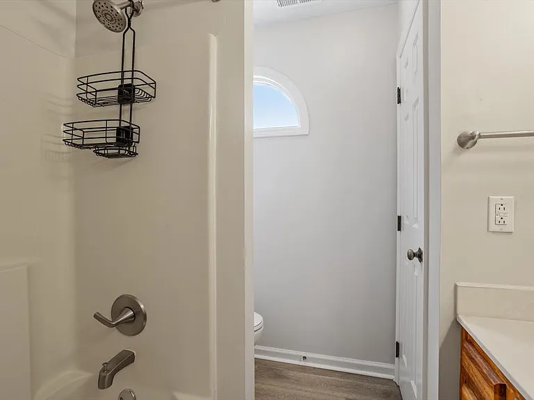 302 Wax Myrtle Ct — Photo 35