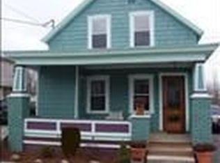 34 Pratt St, Rouses Pt, NY 12979