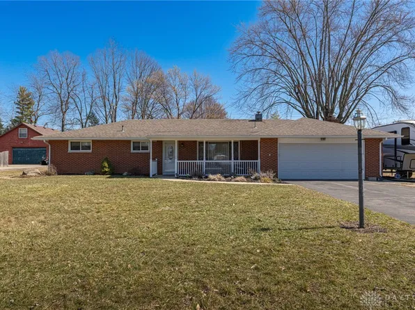 110 Cherry Hill Dr, Dayton, OH 45440