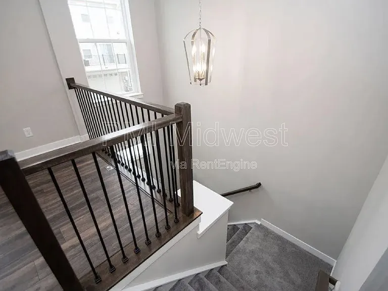 7276 Zanesville Rd — Photo 2