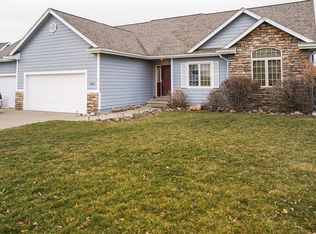 5880 Martin Dr, Pleasant Hill, IA 50327