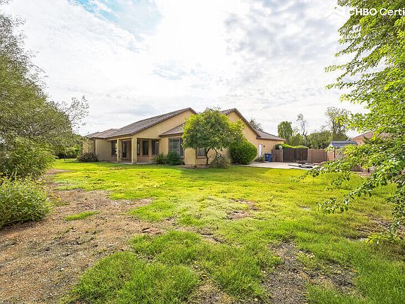 2nd image of 21728 E Cherrywood Dr