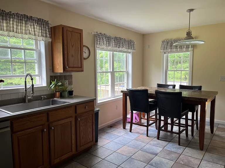 210 Kent Farm Rd #2 — Photo 8