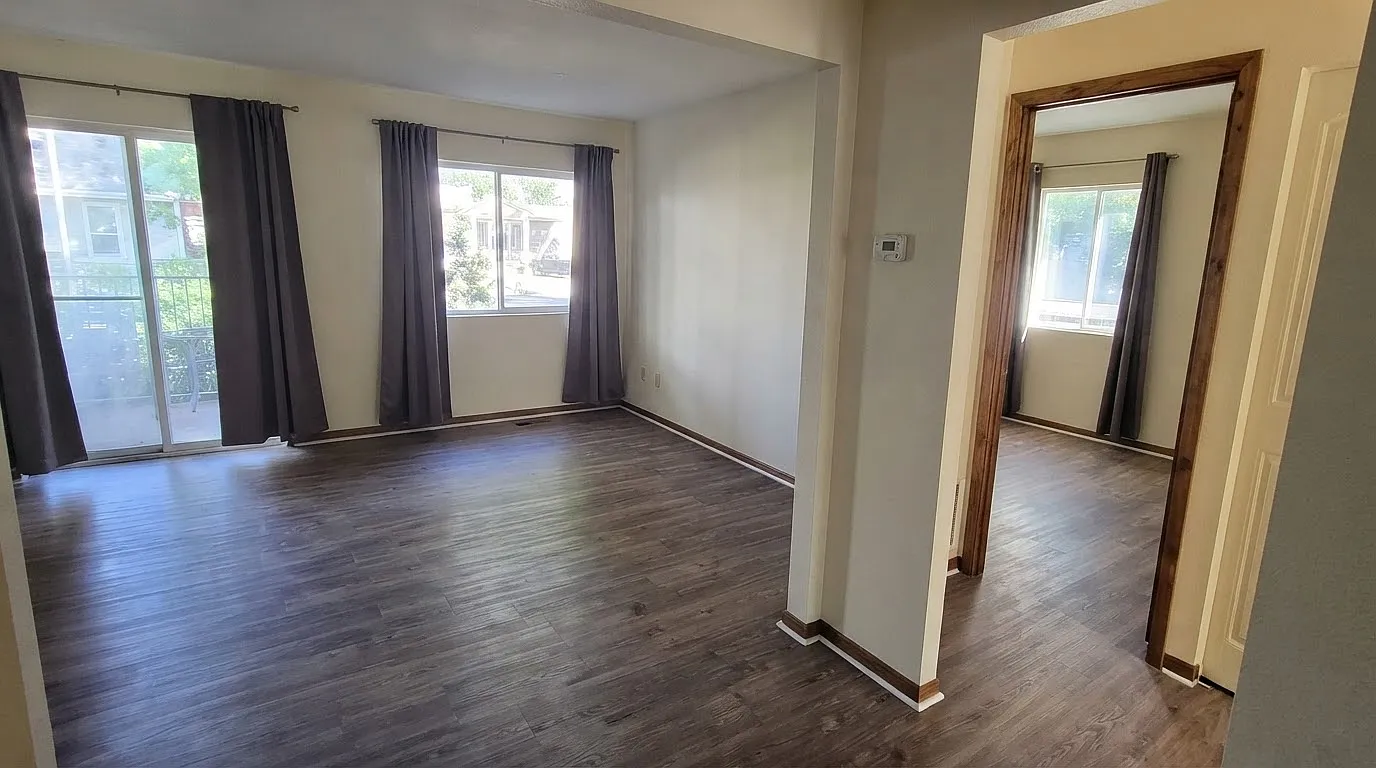 2 bed, 884 sqft, $2,350 — Photo 4
