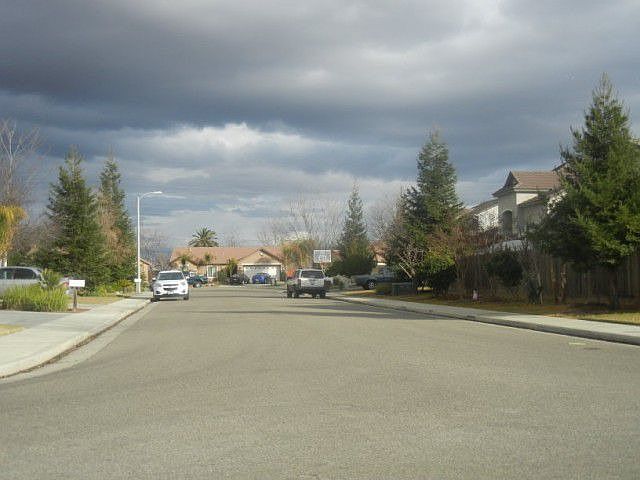2nd image of 2833 E Mary Ct