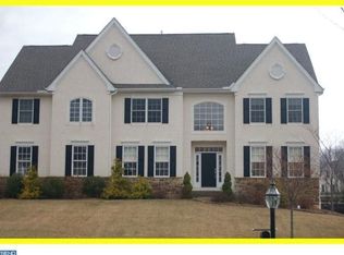 9 Woods Edge Rd, West Chester, PA 19382