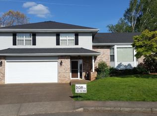 200 NW 4th Ct, Sublimity, OR 97385