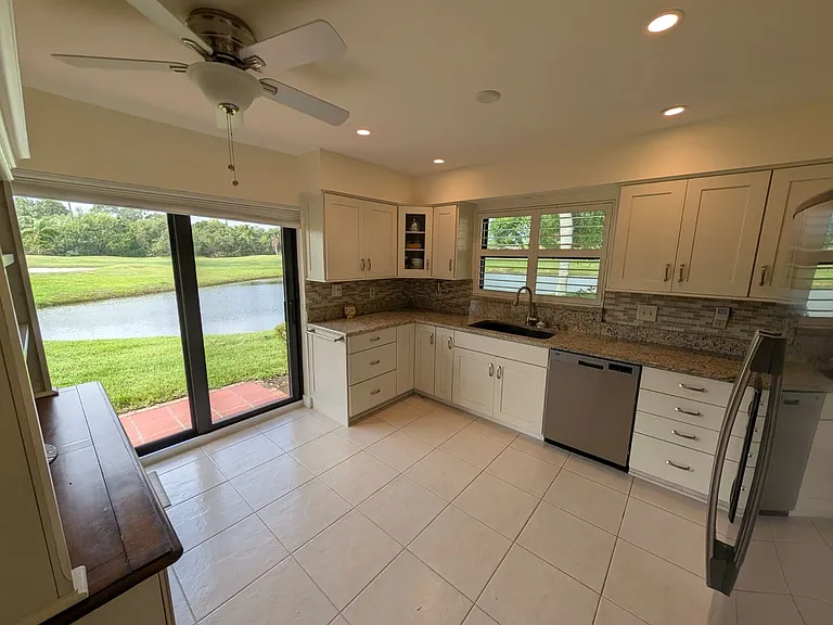 3744 SW Quail Meadow Trl #B — Photo 15