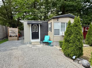 2600 Montrose Rd #3, Niagara Falls, ON L2H 0V1