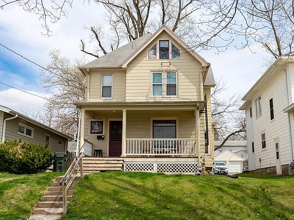 3rd image of 518 S Lucas St