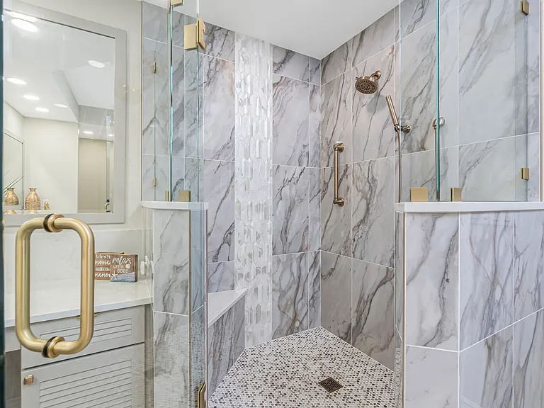3313 Sunset Key Cir #701 — Photo 51