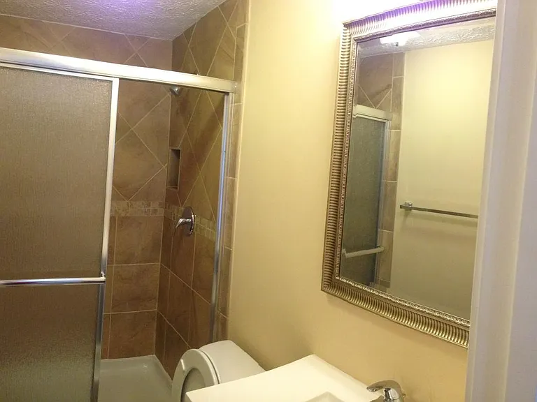 158 Wynnmeade Pkwy — Photo 21