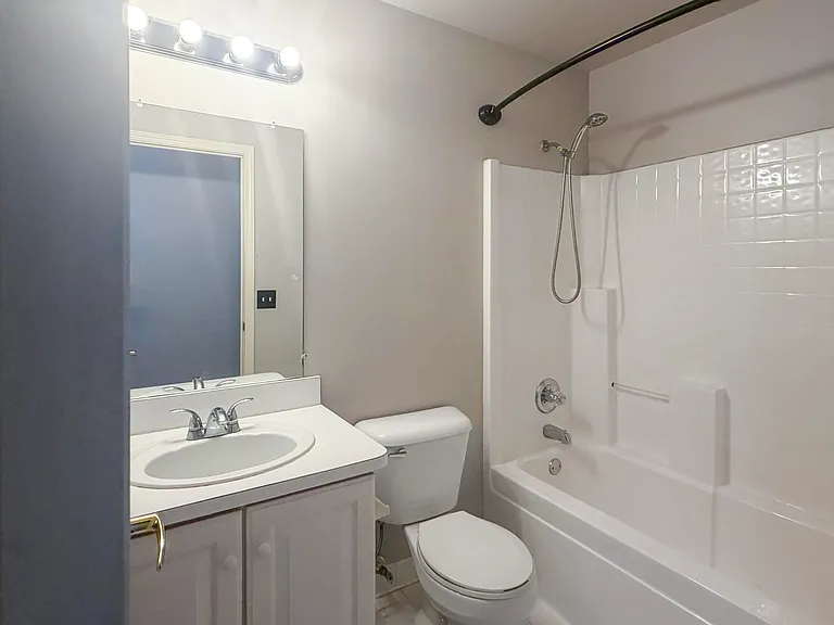 2820 Barclay Way — Photo 18