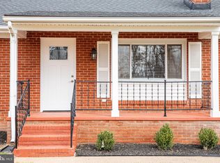 7196 Airlie Rd, Warrenton, VA 20187