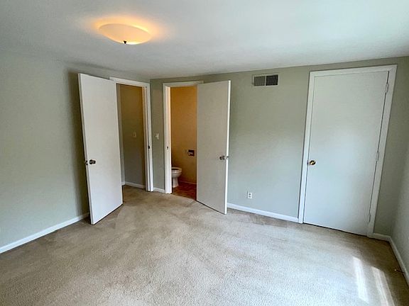 2nd image of 321 Cliffside Ave #B