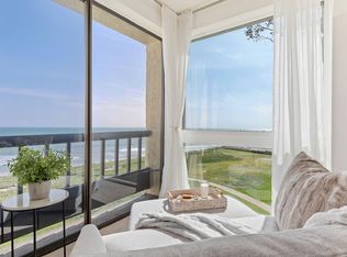 14 Seaview Dr, Santa Barbara, CA 93108