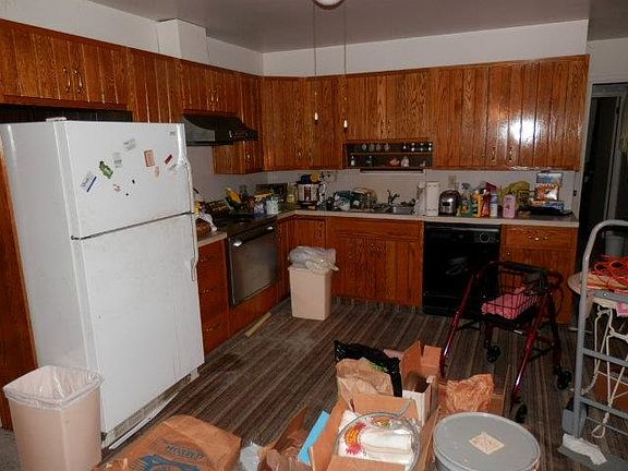 4th image of 1616 Cedar St