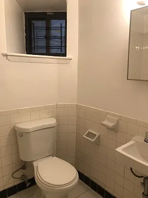 Rented by Best Apartments North Inc | media 16