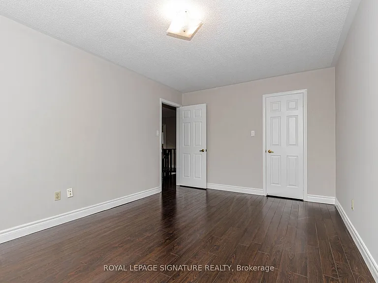 101 Hullrick Dr — Photo 40
