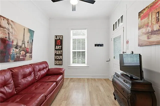 1 bed, 1.0 bath, 700 sqft, $1,850 — Photo 3