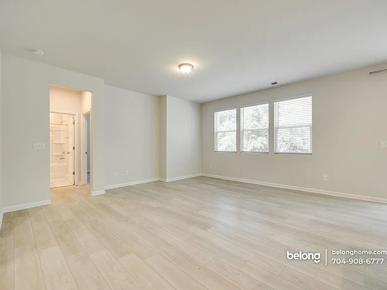 4205 Matindale Way — Photo 7