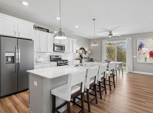 1248 Oak Tree Ct, Carver, MN 55315