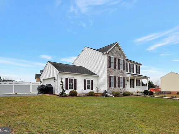 2nd image of 13524 Elaines Way