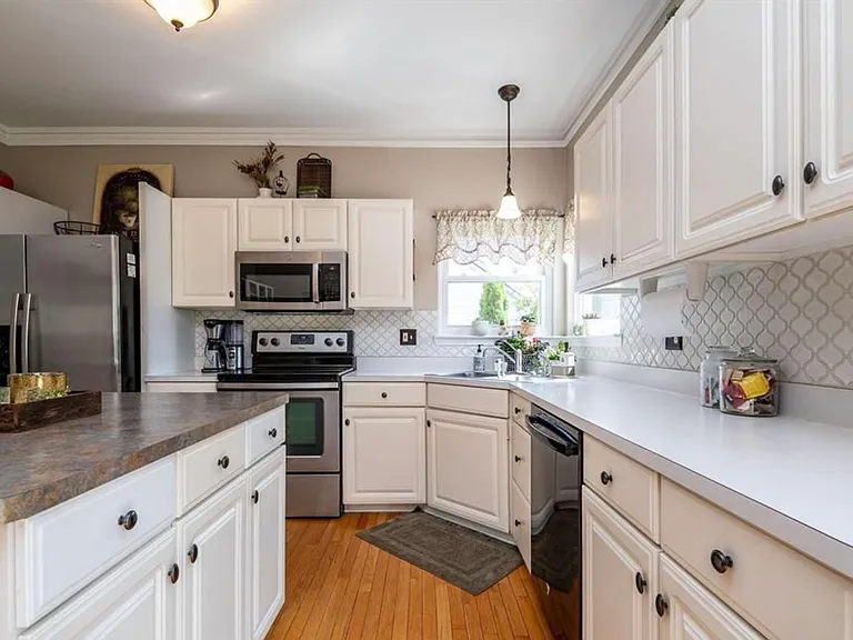 1760 Dogwood Trl — Photo 18
