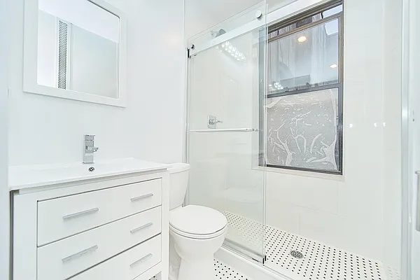 Rented by Living New York | media 21