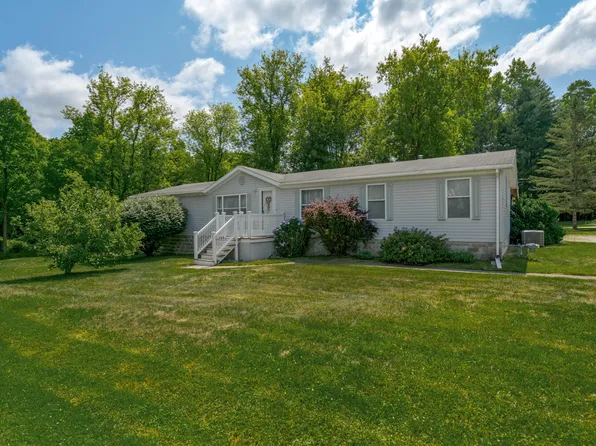 187 N Church St, Olivet, MI 49076