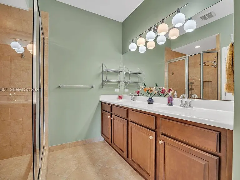 4357 Cascada Cir #4357 — Photo 21