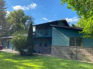 1753 Lawndale Dr, Valparaiso, IN 46383