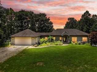 755 Haycock Rd SE, Floyd, VA 24091