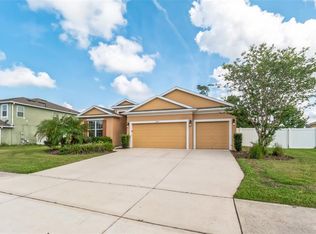1327 Lake Baton Dr, Deltona, FL 32725