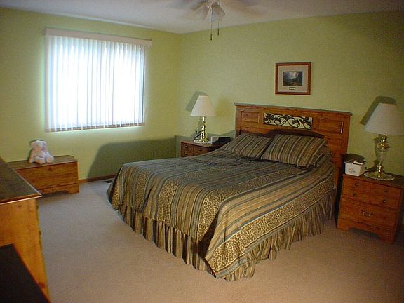 Large master bedroom, walk-in closet and walk-through bath.