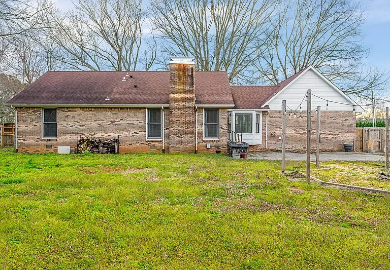 365 Bell Factory Rd — Photo 29