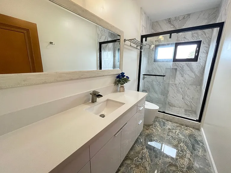 2045 Mott Smith Dr — Photo 16
