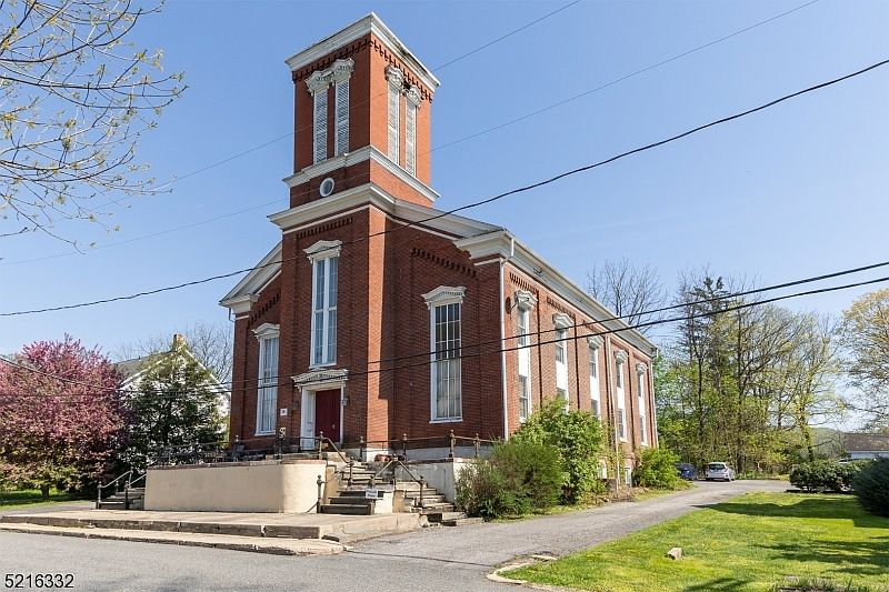 1st image of 15 School Street #3