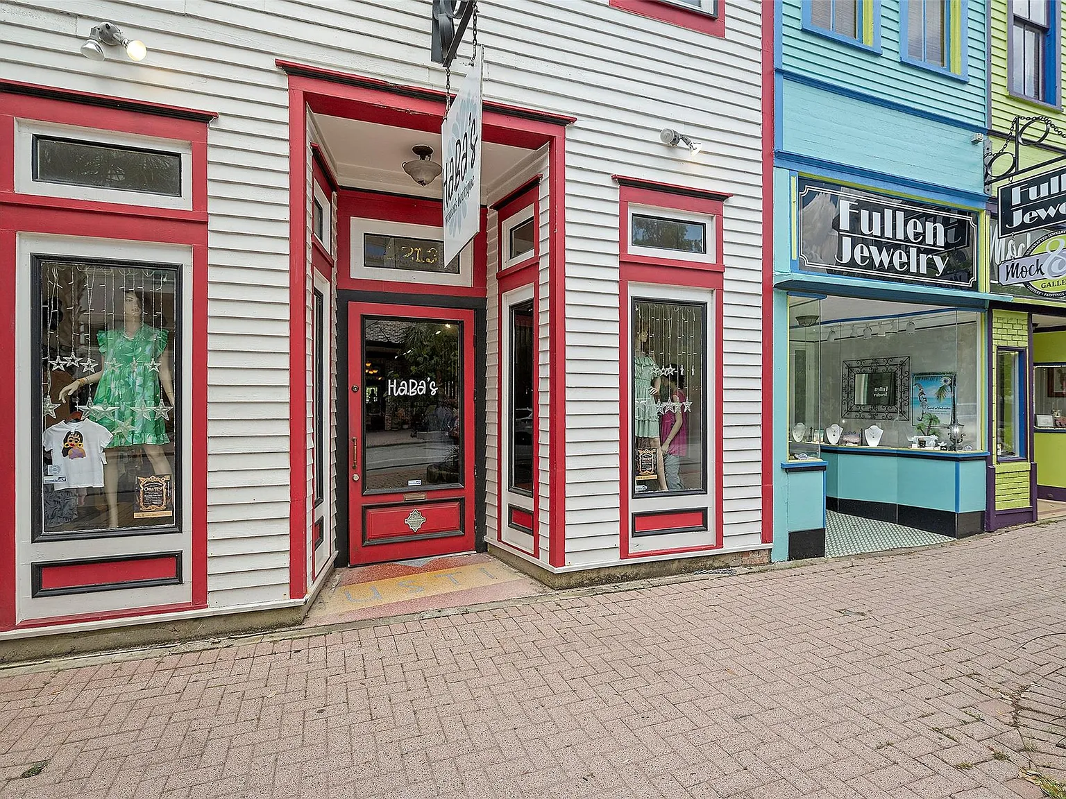 1 bed, 1.5 bath, 1800 sqft, $2,800 — Photo 3