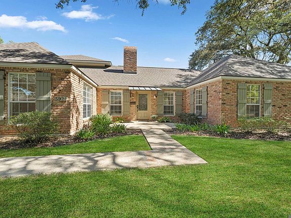 3rd image of 5921 Forsythia Ave