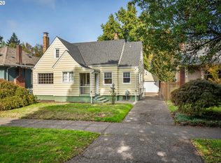 3037 NE Hoyt St, Portland, OR 97232
