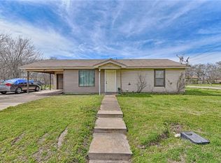 313 Elmo St, Cleburne, TX 76031