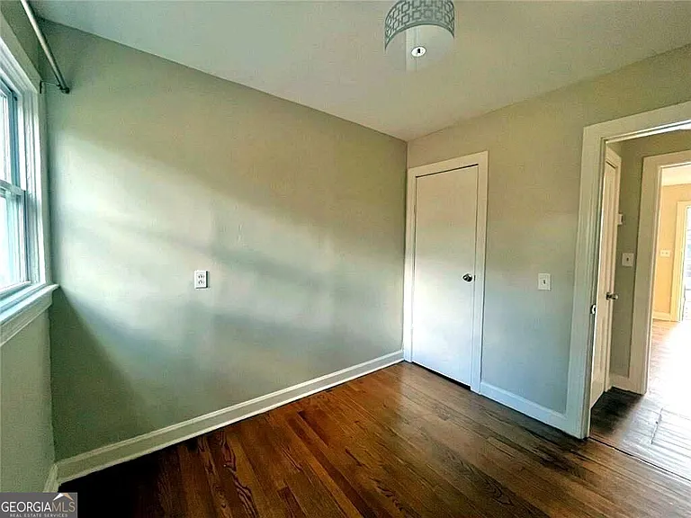1449 Lynford Dr SW — Photo 7