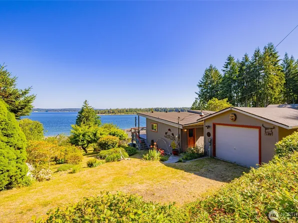 71 E Mountain Drive, Grapeview, WA 98546