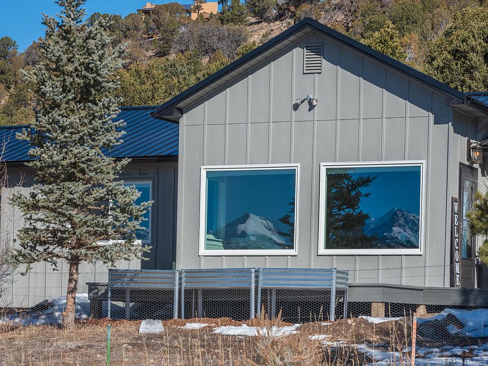 1st image of 711 Terrace Dr