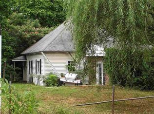 249 N 5th St, Clinton, IN 47842