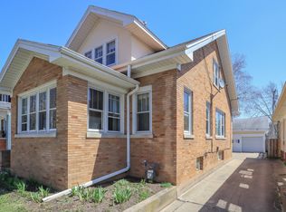 811 Blaine Ave, Racine, WI 53405