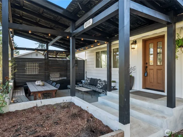 6916 Beverly Lane, Everett, WA 98203