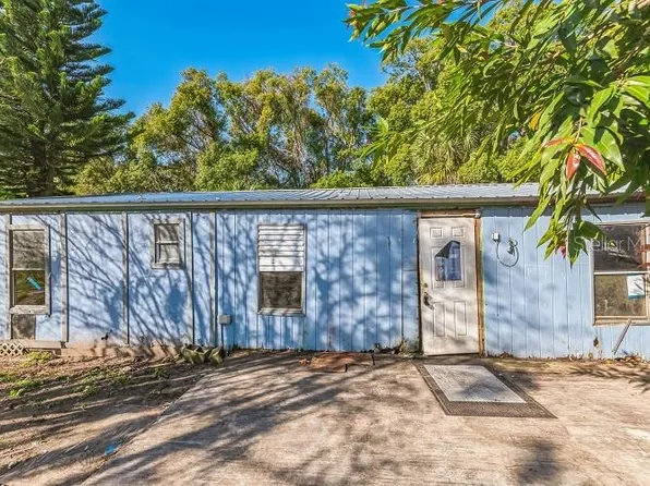 138 N Brooks Cir, Oak Hill, FL 32759